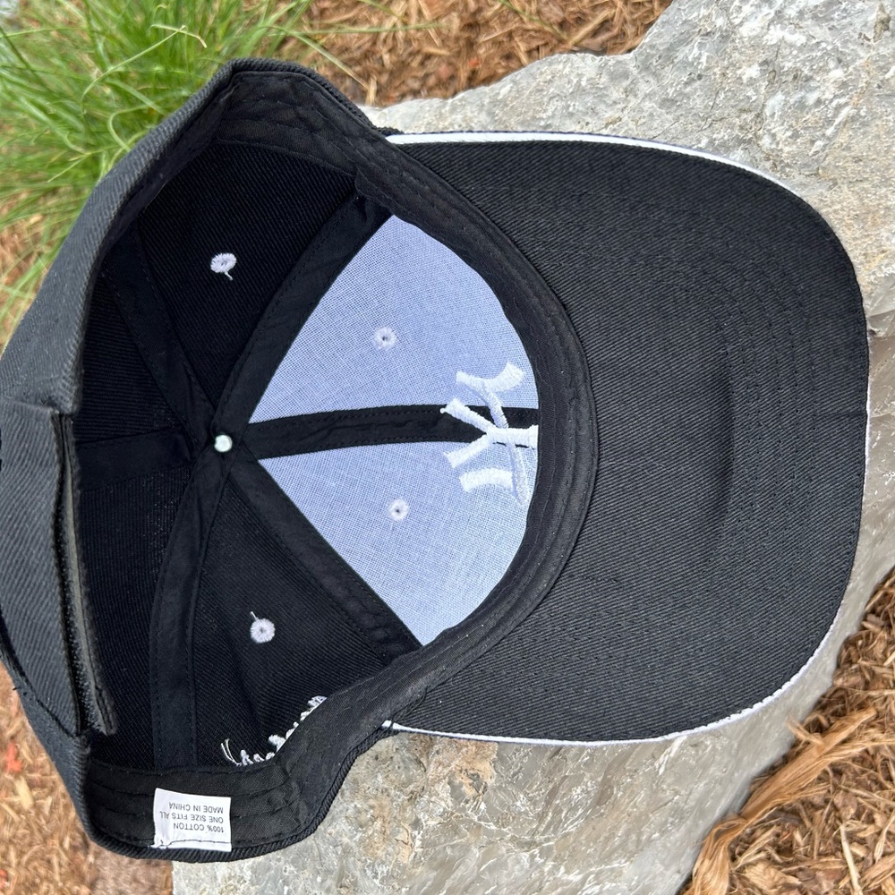 Yankees hat - Picture 4 of 5